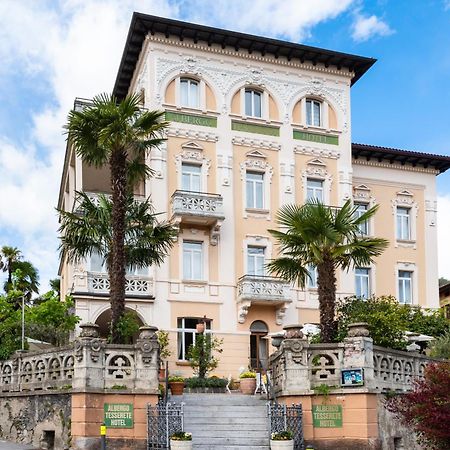 Albergo Hotel 테서리트 외부 사진