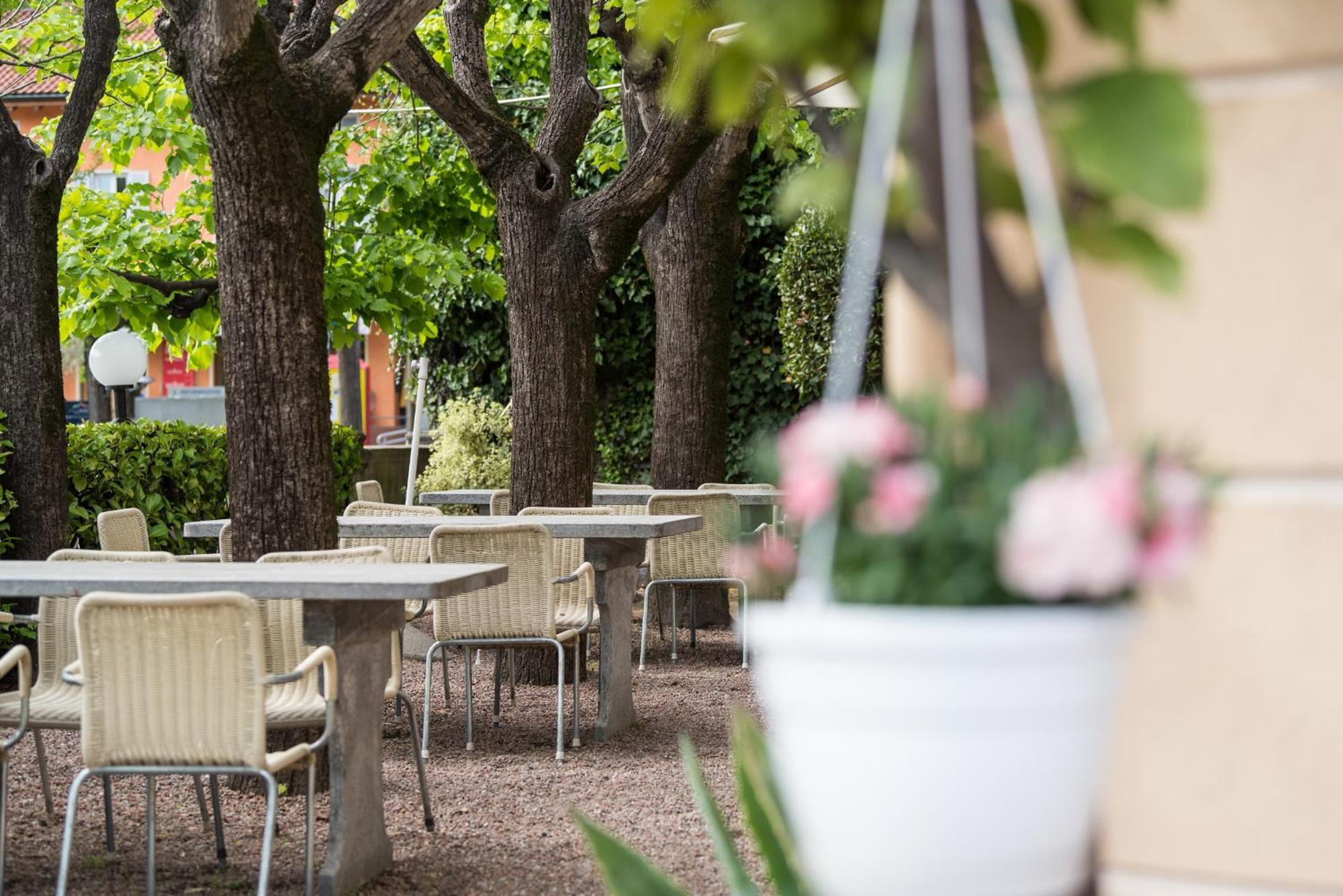 Albergo Hotel 테서리트 외부 사진