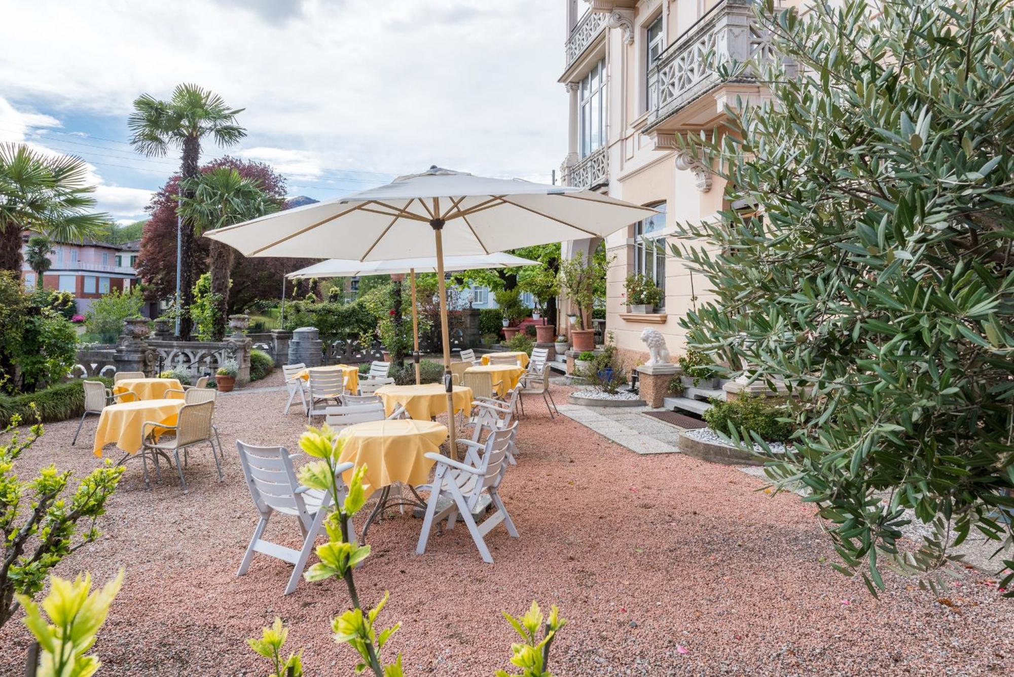 Albergo Hotel 테서리트 외부 사진