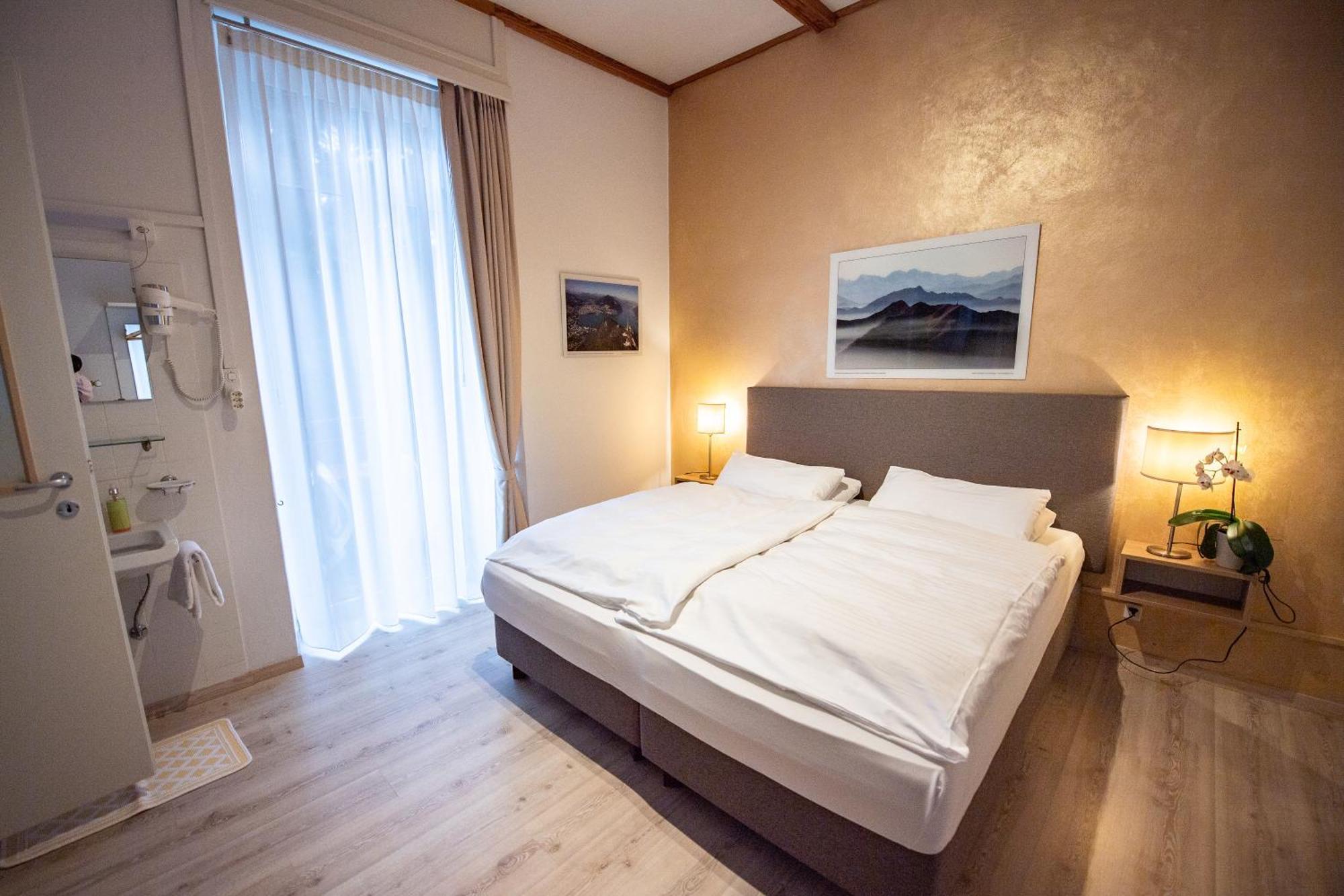 Albergo Hotel 테서리트 외부 사진