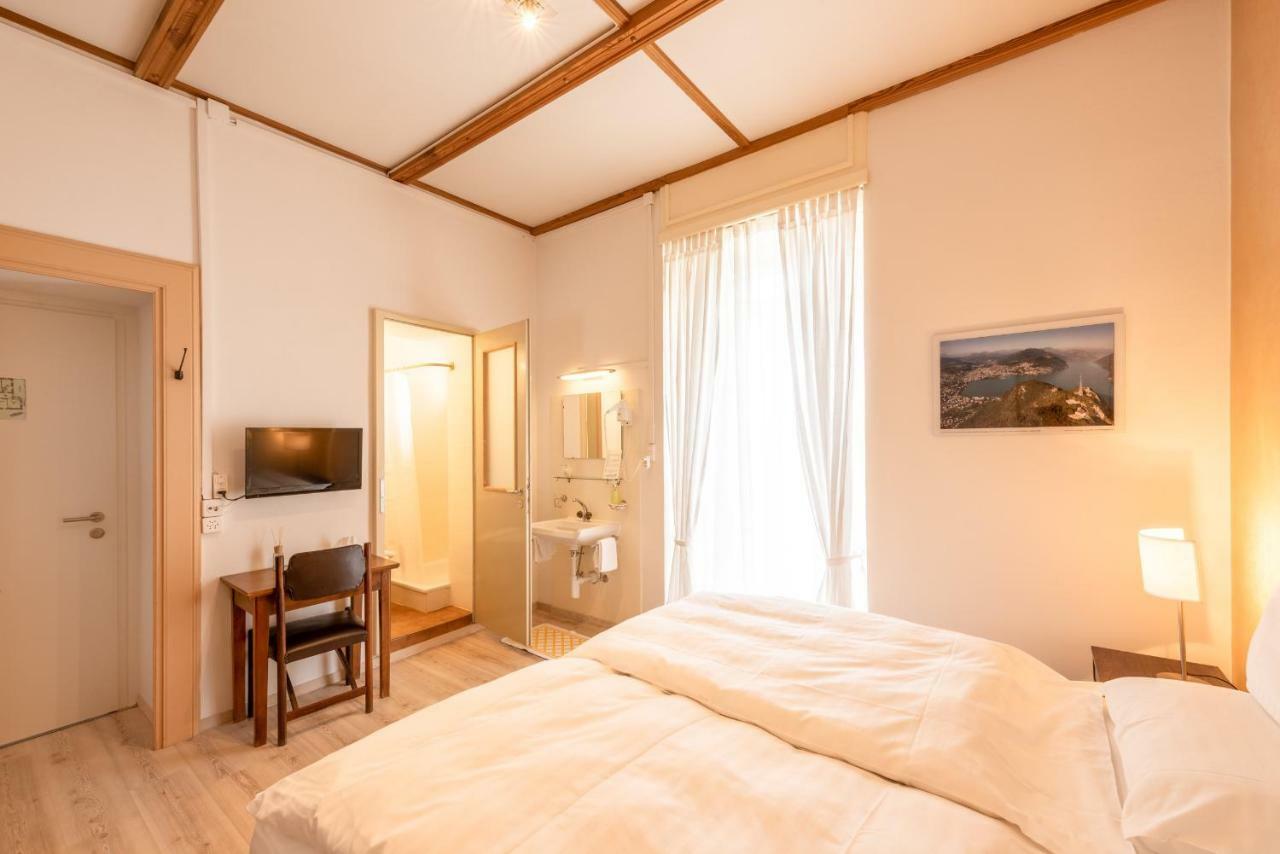 Albergo Hotel 테서리트 외부 사진